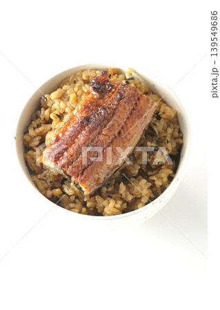 ミニ鰻丼を白背景で単品撮影 139549686