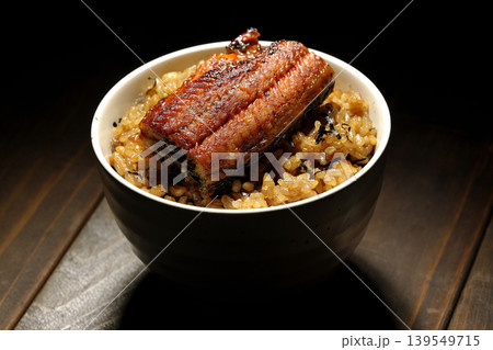 ミニ鰻丼の単品撮影 139549715
