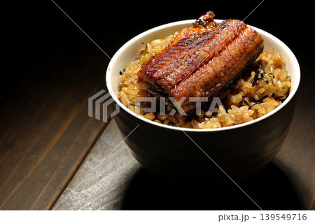 ミニ鰻丼の単品撮影 139549716