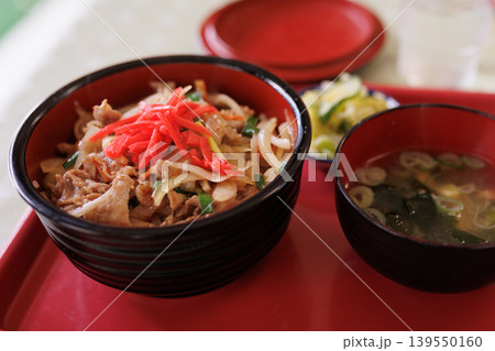 昭和的食堂の焼肉丼(青森県) 昭和的食堂の焼肉丼(青森県) 139550160
