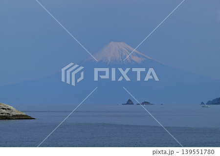 雲見海岸からの富士山 雲見海岸からの富士山 139551780