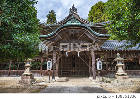 赤穂坂越 大避神社の拝殿と絵馬堂 139551836