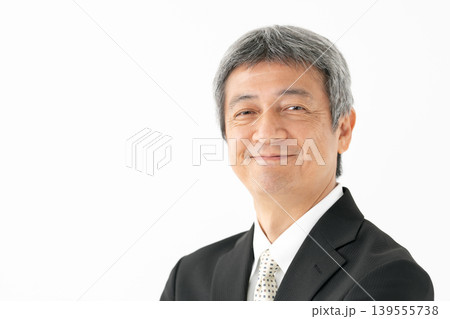 男性 ビジネス ポートレート 男性 ビジネス ポートレート 139555738
