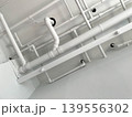 白く塗られた天井配管 139556302