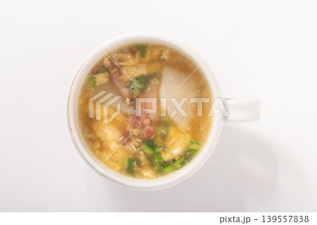 かぶとベーコン 卵スープ かぶとベーコン 卵スープ 139557838