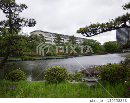 2026年5月 千秋公園のお堀と国学館高等学校 2026年5月 千秋公園のお堀と国学館高等学校 139558288