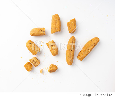 Small breadsticks, short grissini or picos Small breadsticks, short grissini or picos 139568142