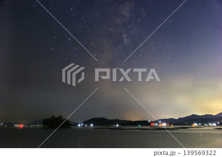 瀬戸内の夏の星景色 沈む夏の天の川 瀬戸内の夏の星景色 沈む夏の天の川 139569322