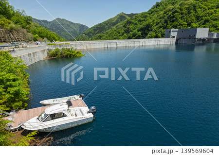 初夏の八ッ場ダム 八ッ場あがつま湖 群馬県 初夏の八ッ場ダム 八ッ場あがつま湖 群馬県 139569604