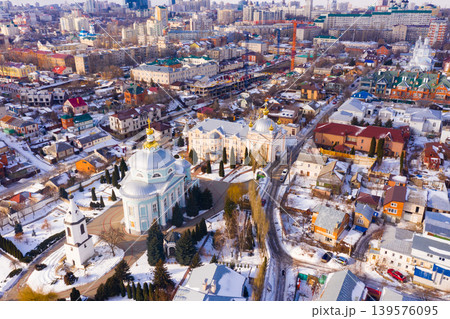 Alekseevo-Akatov monastery and the old residential quarters in the winter in Voronezh 139576095