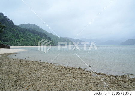 沖縄県_西表島_網取湾 139578376