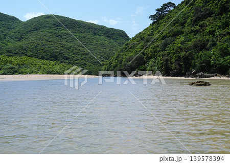 沖縄県_西表島_網取湾_アヤンダ川河口 139578394