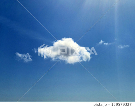 Single White Cloud in a Blue Sky Single White Cloud in a Blue Sky 139579327