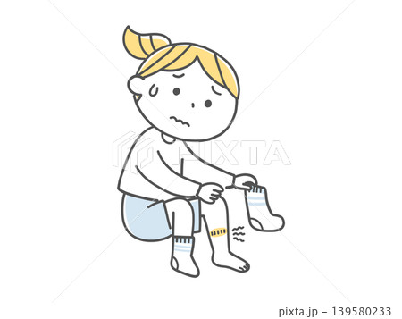靴下の肌触りが苦手な女の子単色 靴下の肌触りが苦手な女の子単色 139580233