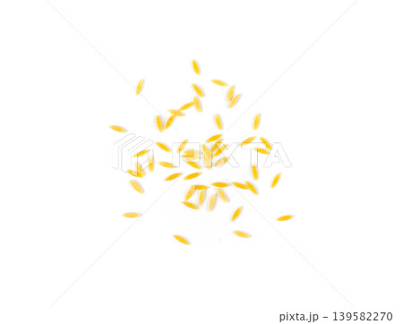 Raw orzo pasta, risoni or kritharaki pile Raw orzo pasta, risoni or kritharaki pile 139582270