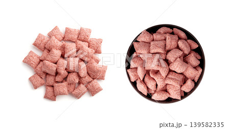 Fruit pillows, strawberry corn pads, pink crispy corn flakes Fruit pillows, strawberry corn pads, pink crispy corn flakes 139582335