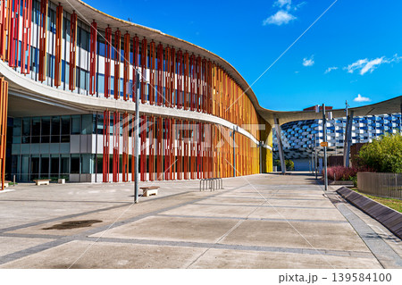 Zaragoza in Spain hosted the World Expo in 2008, and the pavilions on the exhibition grounds date from that time. 139584100