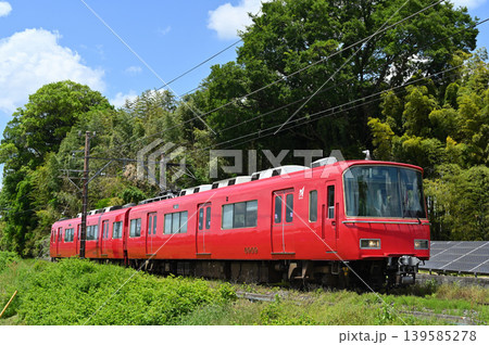激レア‼!名鉄広見線末端を代走する6800系電車6809編成 新緑を行く 激レア‼!名鉄広見線末端を代走する6800系電車6809編成 新緑を行く 139585278