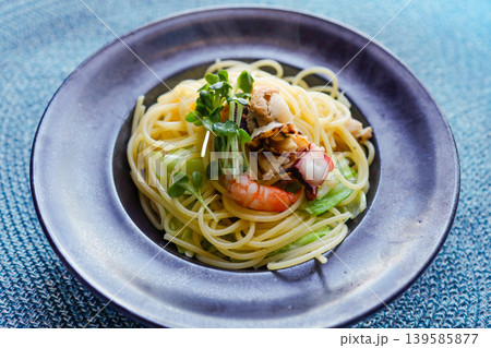 海鮮オイルパスタ seafood oil pasta 海鮮オイルパスタ seafood oil pasta 139585877