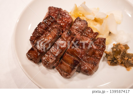 牛肉 ビーフ 舌 139587417