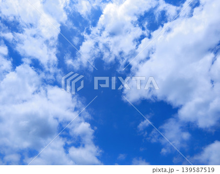 青空と白い雲 青空と白い雲 139587519