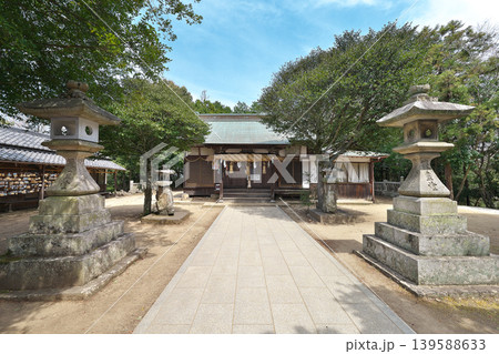 【高屋神社 本宮】 香川県観音寺市高屋町 【高屋神社 本宮】 香川県観音寺市高屋町 139588633
