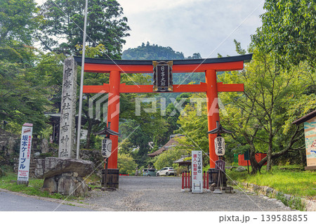滋賀 日吉大社 参道風景 139588855