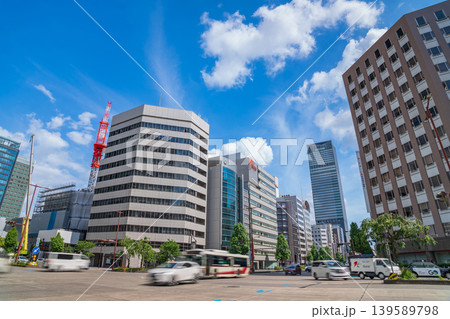 高層ビルが建ち並ぶ、久屋大通の街並み〈愛知県名古屋市〉 高層ビルが建ち並ぶ、久屋大通の街並み〈愛知県名古屋市〉 139589798