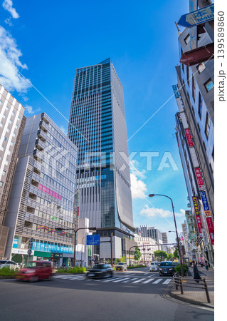 高層ビルが建ち並ぶ、栄の街並み〈愛知県名古屋市〉 高層ビルが建ち並ぶ、栄の街並み〈愛知県名古屋市〉 139589860