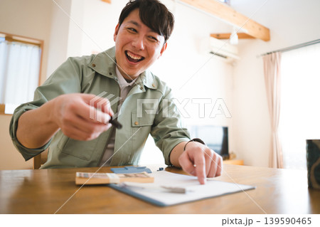 40‑something worker 40‑something worker 139590465