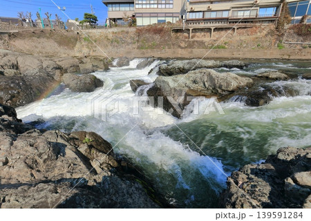 【兵庫県】晴天の闘竜灘(加古川) 【兵庫県】晴天の闘竜灘(加古川) 139591284