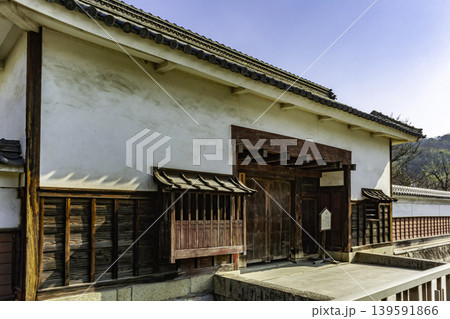 笠岡市街地　小田県庁門　戸川氏陣屋門　岡山県笠岡市 139591866