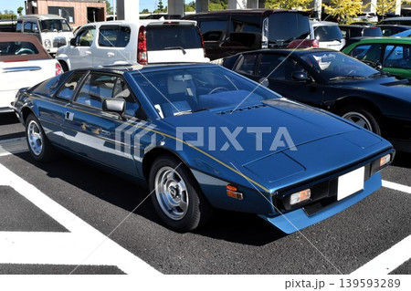 青い車 青い車 139593289