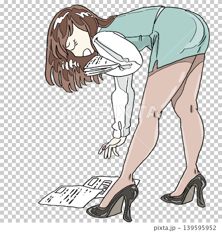 落ちた書類を拾う茶髪でハイヒールを履いたOL 139595952