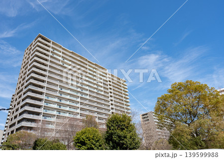 西新井駅西口側のマンション風景<東京都足立区> 西新井駅西口側のマンション風景<東京都足立区> 139599988