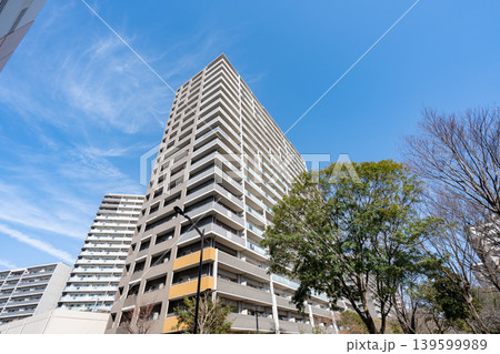 西新井駅西口側のマンション風景<東京都足立区> 西新井駅西口側のマンション風景<東京都足立区> 139599989