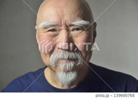 笑顔のヒゲ老人 笑顔のヒゲ老人 139600768