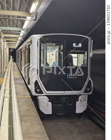 新型車両の幕開け 139601782