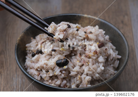 十六穀ご飯 十六穀ご飯 139602176