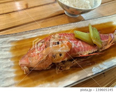 美味しそうなオジサンの煮付け 美味しそうなオジサンの煮付け 139605145