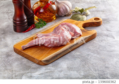 Raw rabbit legs for cooking Raw rabbit legs for cooking 139608362