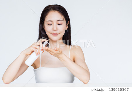 若い女性のビューティーイメージ 若い女性のビューティーイメージ 139610567