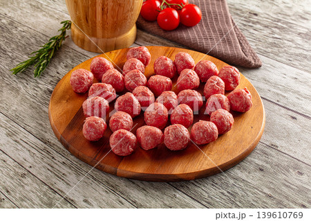 Raw beegf meatball for cooking 139610769