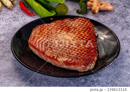 Fried tuna fish fillet steak Fried tuna fish fillet steak 139613310