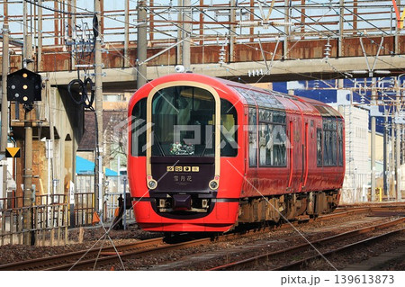 【えちごトキめき鉄道】ET122形〜えちごトキめきリゾート雪月花〜（日本海ひすいライン：糸魚川駅） 139613873