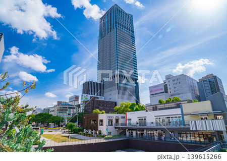 栄の街並み、完成間近のザ・ランドマーク名古屋栄〈愛知県名古屋市〉 栄の街並み、完成間近のザ・ランドマーク名古屋栄〈愛知県名古屋市〉 139615266