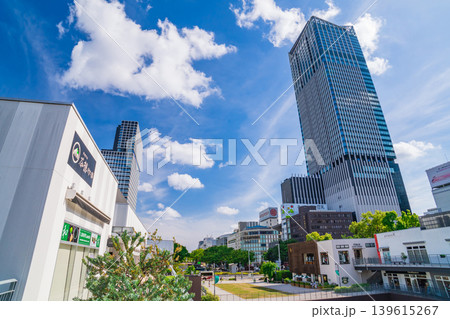 栄の街並み、完成間近のザ・ランドマーク名古屋栄〈愛知県名古屋市〉 栄の街並み、完成間近のザ・ランドマーク名古屋栄〈愛知県名古屋市〉 139615267