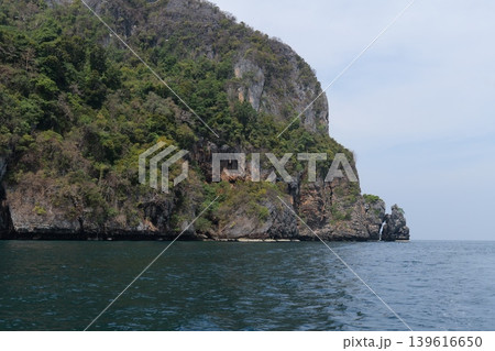 Phi Phi Island in Thailand, islands in the ocean 139616650