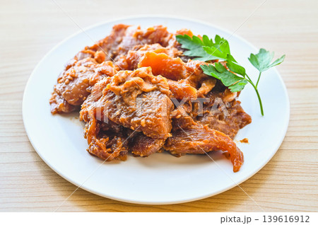 味付け鶏肉 みそ味 味付け鶏肉 みそ味 139616912