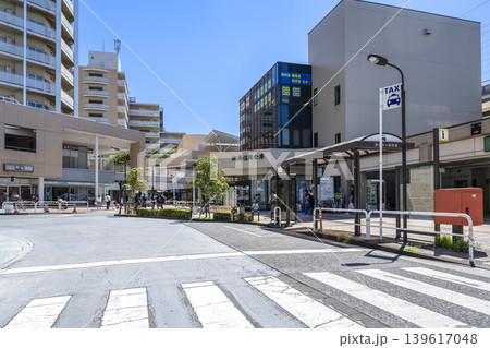 西大井駅前ロータリーの都市風景 西大井駅前ロータリーの都市風景 139617048